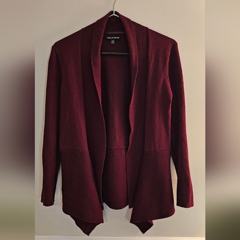 Cable & Gauge Deep Red Open-Front Cardigan, Size Medium